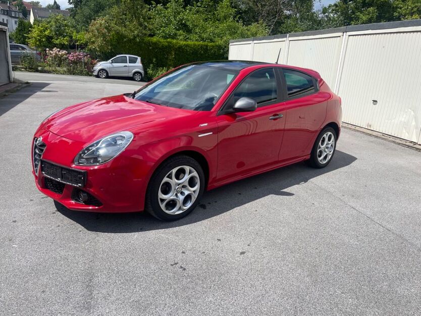 Alfa Romeo Giulietta 81.500 km 11.800 € Remscheid 42855