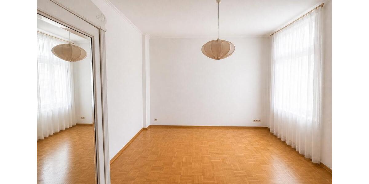 Etagenwohnung Essen Stadtkern - 4 Zimmer, 125 m&sup2;, 345.000&euro; | Angebot:26407364
