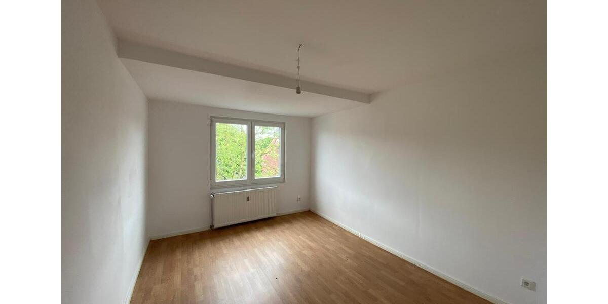 Exklusiv sanierte 4,5-Zimmer-Wohnung mit Balkon – Erstbezug nach Komplettsanierung 4 zimmer