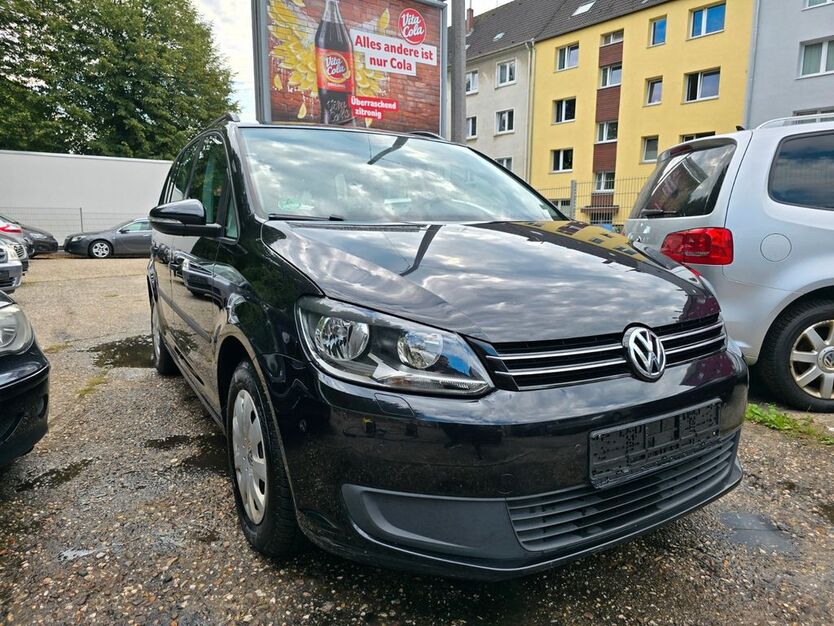 VW Touran 210.000 km 6.600 € Essen 45144