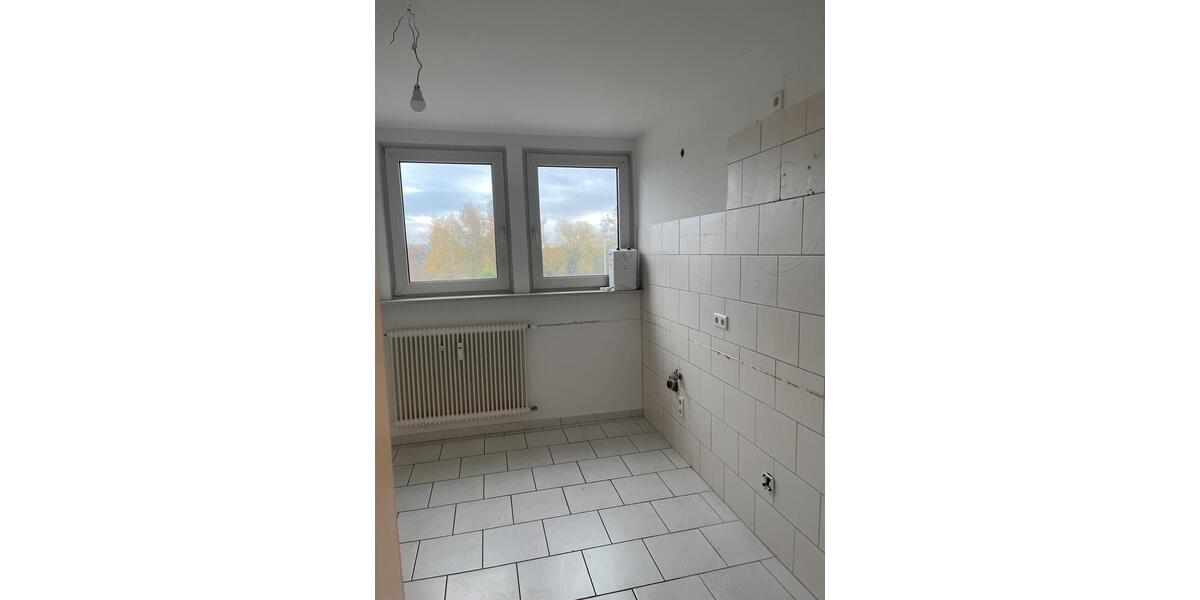 Schöne helle Wohnung mit Balkon 3.5 zimmer