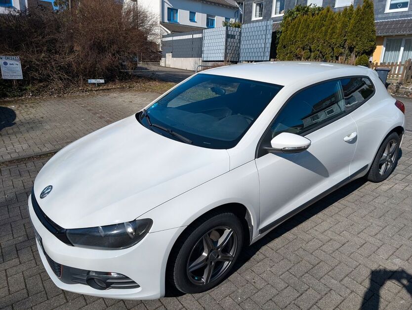 VW Scirocco 106.000 km 8.499 € Wuppertal 42279