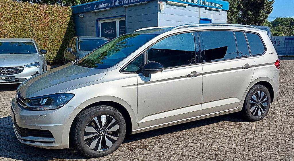 VW Touran 26.500 km 31.480 &euro; Essen 45307