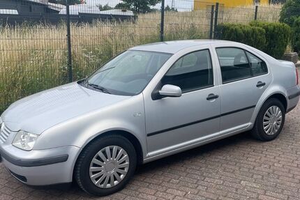 VW Bora 96.300 km 3.450 € Mülheim an der Ruhr 45472