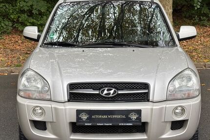 Hyundai TUCSON 184.000 km 5.999 &euro; Wuppertal 42283