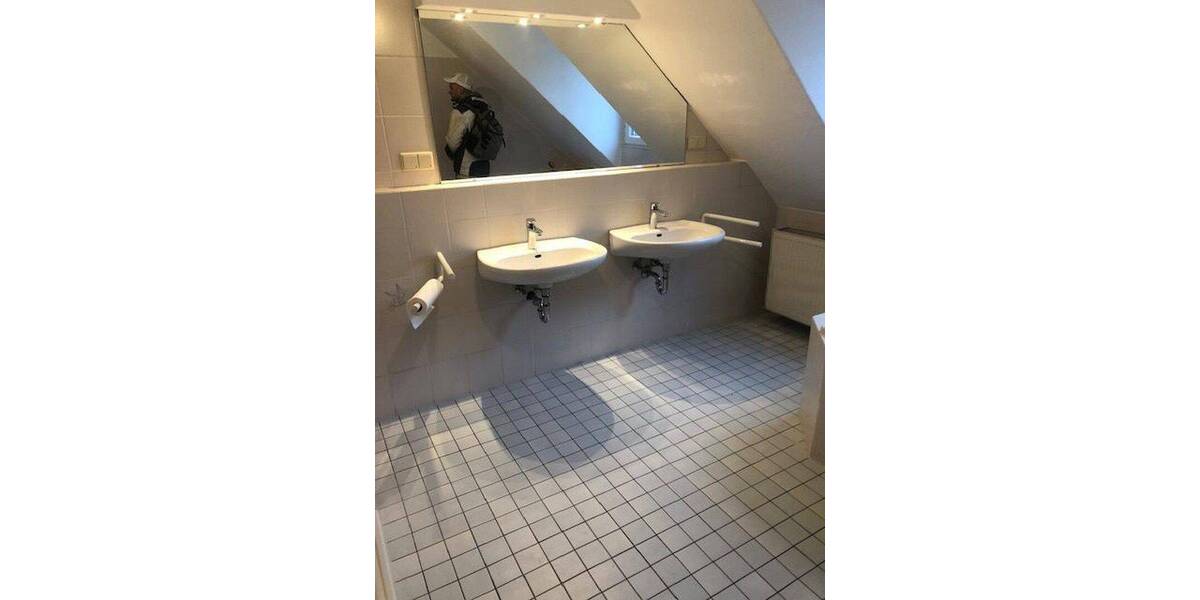 Etagenwohnung Witten Mitte - 3 Zimmer, 85 m&sup2;, 700&euro; | Angebot:26819956