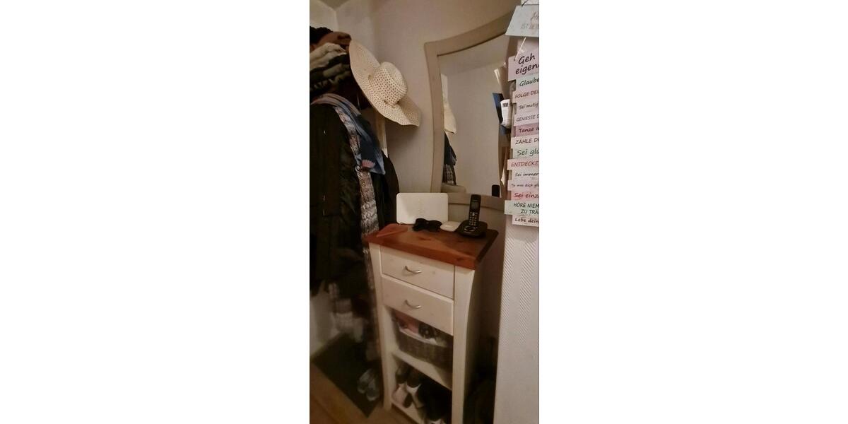 Hochparterre Essen Stadtbezirk VI - 2 Zimmer, 68 m&sup2;, 590&euro; | Angebot:25269438