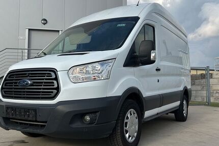 Ford Transit 178.993 km 11.000 € Essen 45326