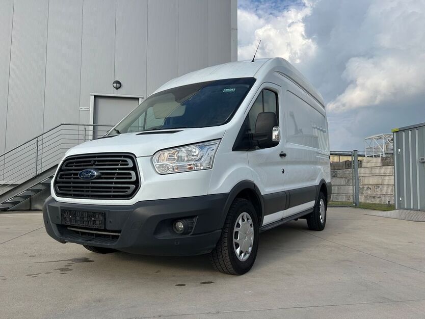 Ford Transit 178.993 km 11.000 € Essen 45326
