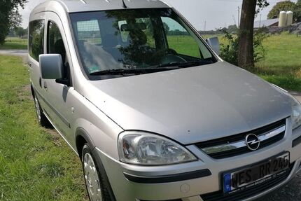Opel Combo 297.000 km 2.100 € Dorsten 46286