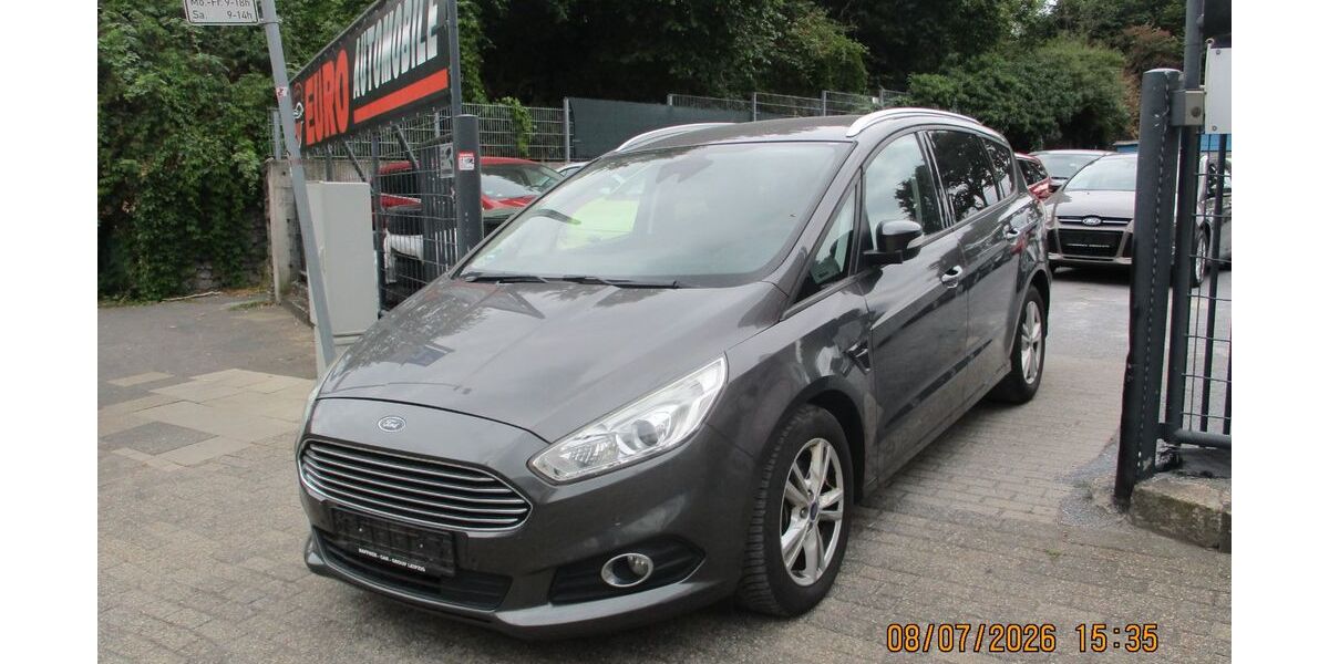 Ford S-Max 200.000 km 7.999 &euro; Oberhausen 46149