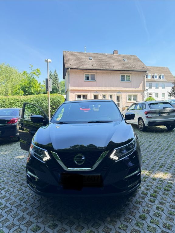 Nissan Qashqai 57.500 km 13.990 € Essen 45307