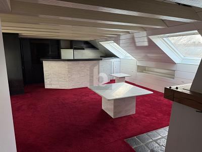 DACHGESCHOSSREFUGIUM MIT STIL & KOMFORT