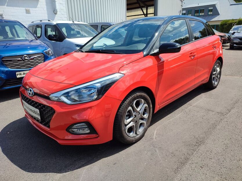 Hyundai i20 7.388 km 16.999 € Gelsenkirchen 45892