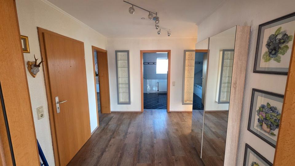 Etagenwohnung Dortmund Brackel - 3 Zimmer, 83 m&sup2;, 995&euro; | Angebot:25647922