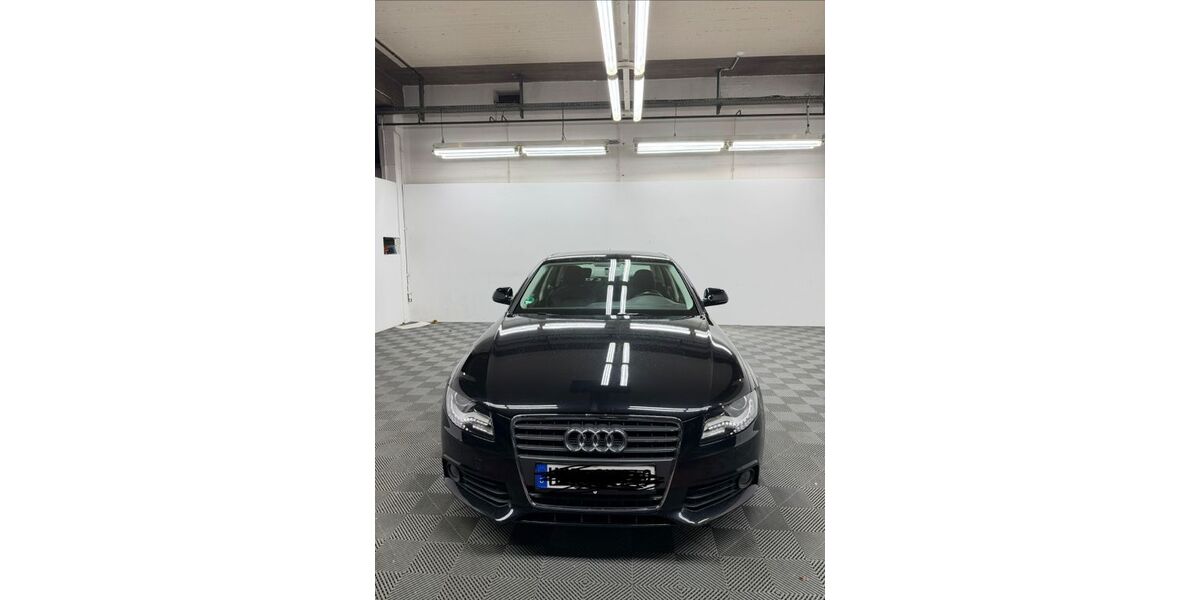 Audi A4 93.000 km 7.899 &euro; Herne 44627