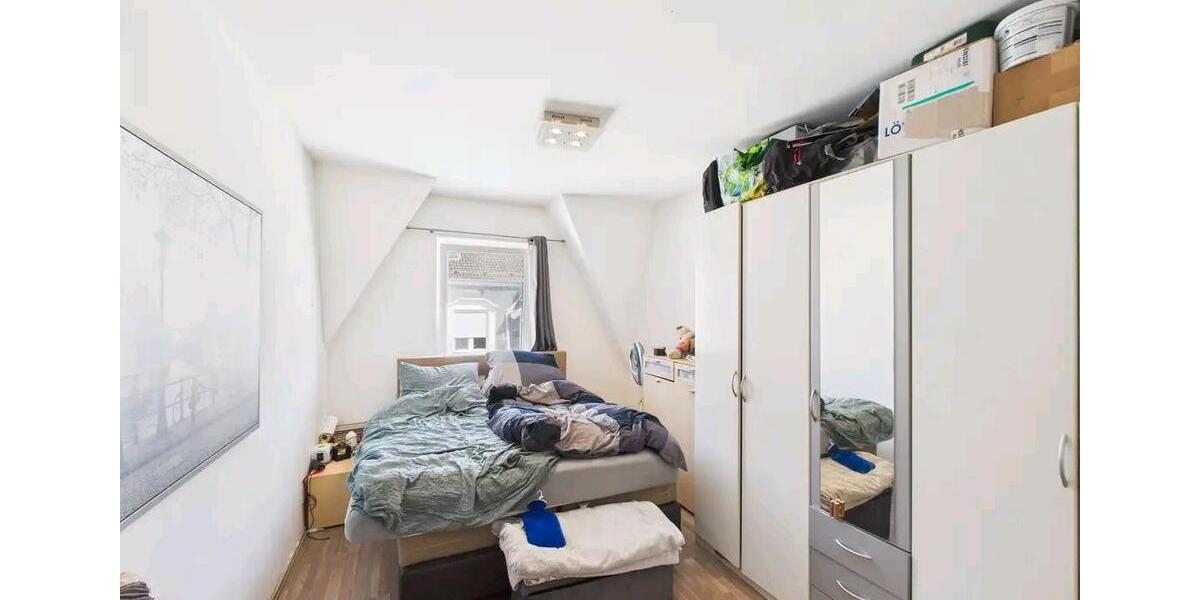 Etagenwohnung Wuppertal Sedansberg - 4 Zimmer, 100 m&sup2;, 139.000&euro; | Angebot:27438485