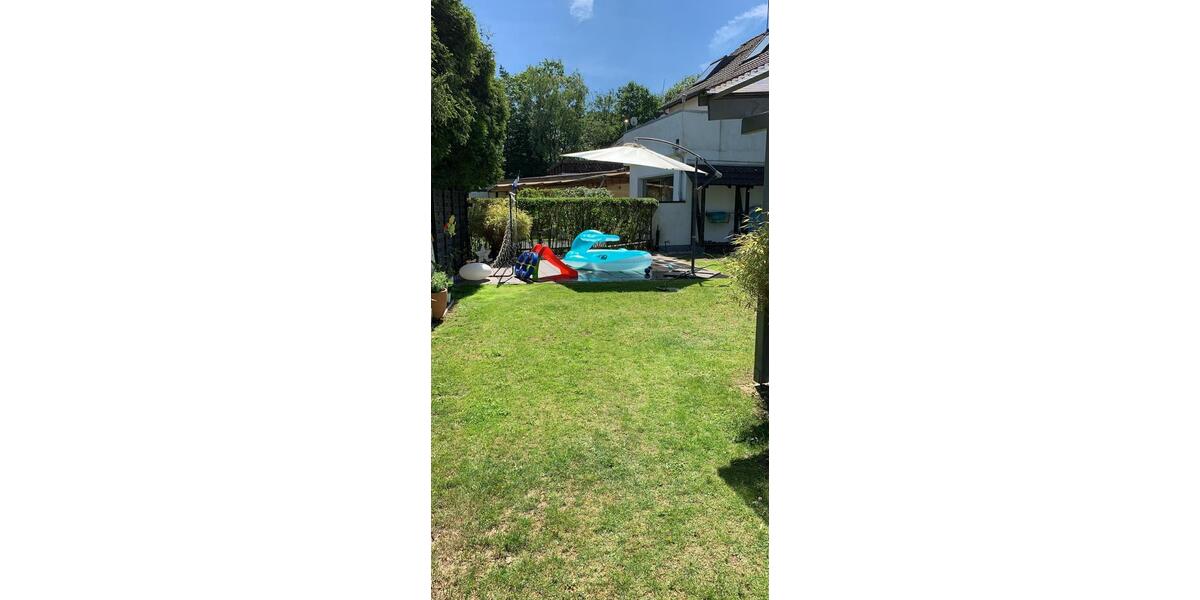 DHH im Grünen mit viel Platz für Familien - Dach komplett neu 6.5 zimmer