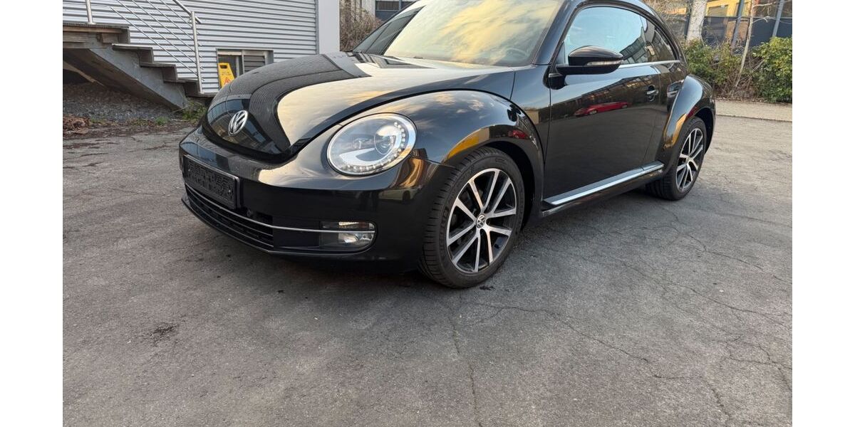 VW Beetle 130.089 km 7.900 &euro; Bochum 44809