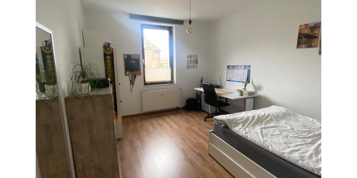 Etagenwohnung Dortmund Hörde - 4 Zimmer, 107 m&sup2;, 1.200&euro; | Angebot:26648879