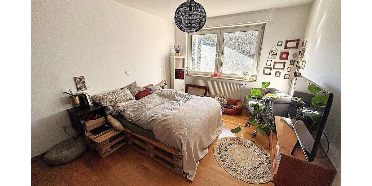 Etagenwohnung Bochum Innenstadt - 3 Zimmer, 76 m&sup2;, 249.000&euro; | Angebot:25277860