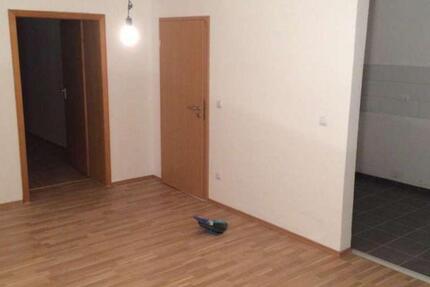 Etagenwohnung mit schickem Bad zu vermieten Provisionsfrei 3 zimmer