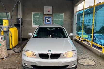 BMW 1er 193.000 km 3.299 € Wuppertal 42275