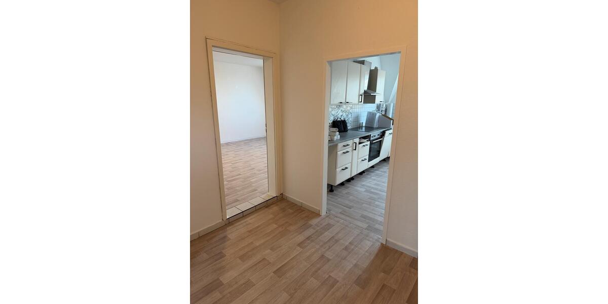 78 m2 WohnungBüroPraxis - frisch renoviert - vielseitig nutzbar 2 zimmer