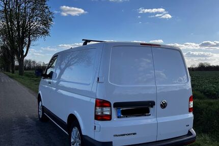 VW T5 Transporter 173.000 km 19.400 € Gelsenkirchen 45894