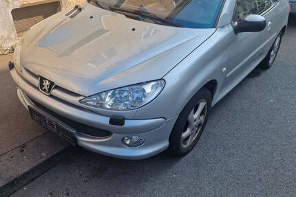 Peugeot 206 195.498 km 999 € Wuppertal 42283