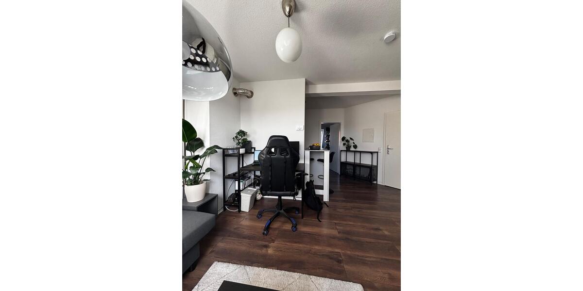 Dachgeschoßwohnung Dortmund Innenstadt Ost - 2.5 Zimmer, 35 m&sup2;, 550&euro; | Angebot:27583746