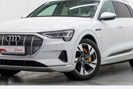Audi e-tron 54.584 km 28.980 &euro; Oberhausen 46047