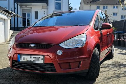 Ford S-Max 261.286 km 3.800 &euro; Hattingen 45527