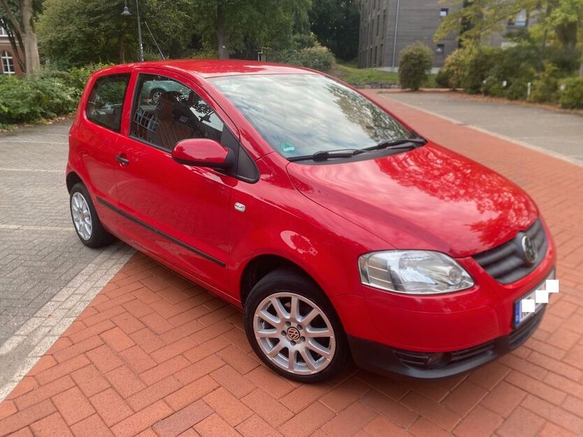 VW Fox 104.511 km 2.400 € Recklinghausen 45657