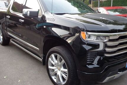 Chevrolet Silverado 21.000 km 65.000 € Dortmund-Lanstrop 44329