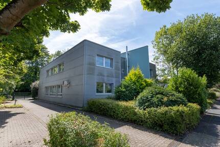 Provisionsfrei! Ca. 500 m² große Gewerbeeinheit (ehemals Labor + Büro) im Hagener- Lennetal 2 zimmer