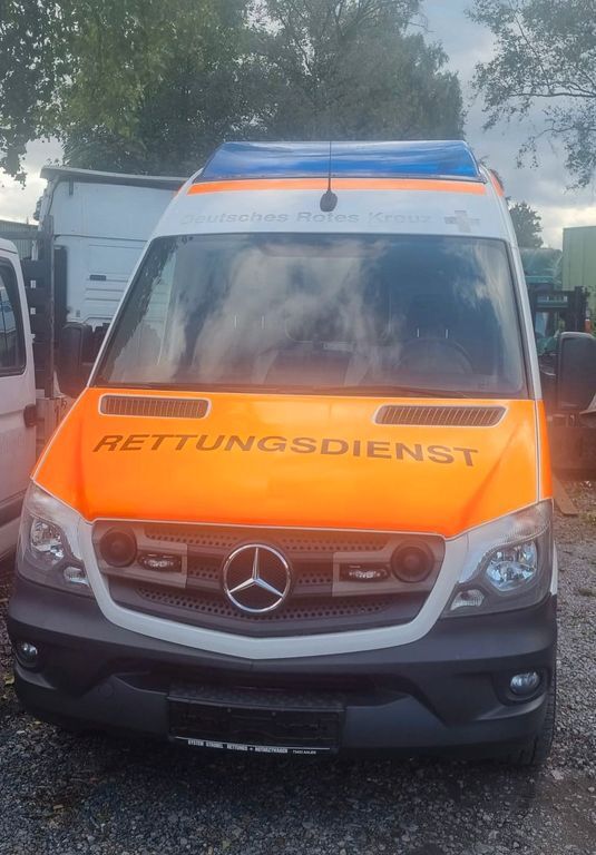 Mercedes-Benz Sprinter 285.350 km 12.999 € Essen 45326