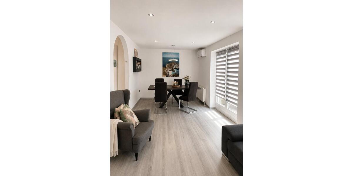 Dachgeschoßwohnung Dortmund Brackel - 2.5 Zimmer, 80 m&sup2;, 990&euro; | Angebot:27576825