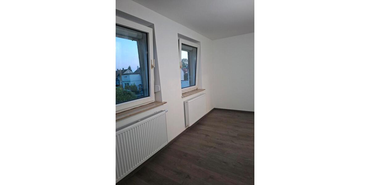 Reihenhaus Castrop-Rauxel Becklem - 3 Zimmer, 57 m&sup2;, 1.050&euro; | Angebot:26515218