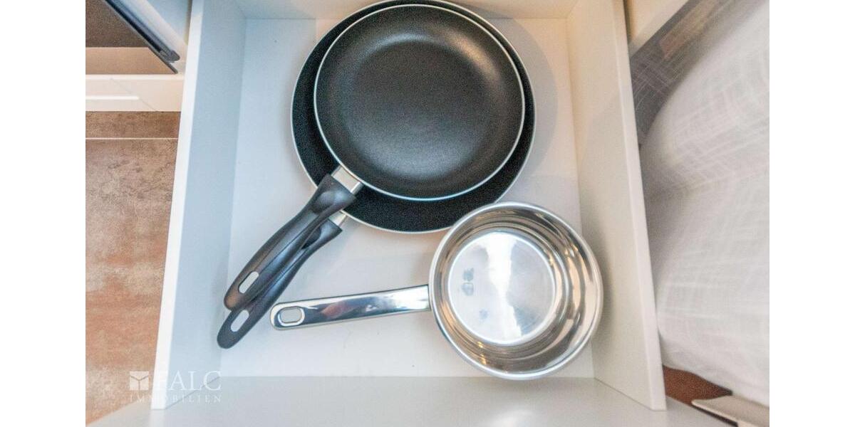 Etagenwohnung Essen Stadtkern - 1 Zimmer, 35 m&sup2;, 990&euro; | Angebot:24493583