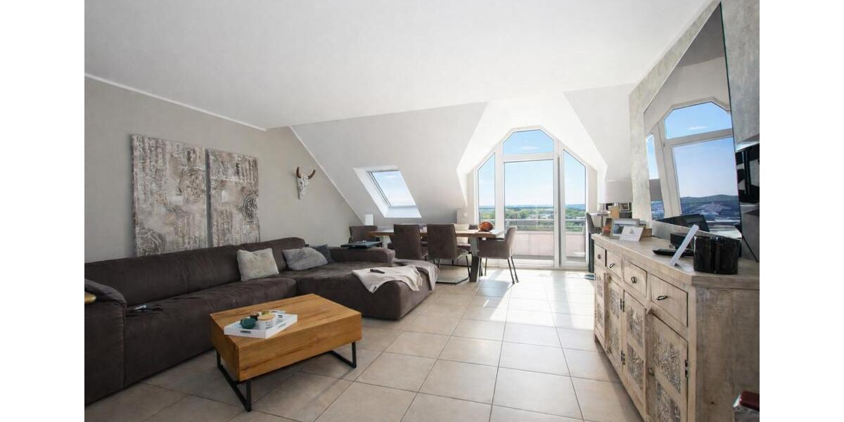 Dachgeschoßwohnung Bottrop Feldhausen - 4 Zimmer, 94 m&sup2;, 860&euro; | Angebot:25743434