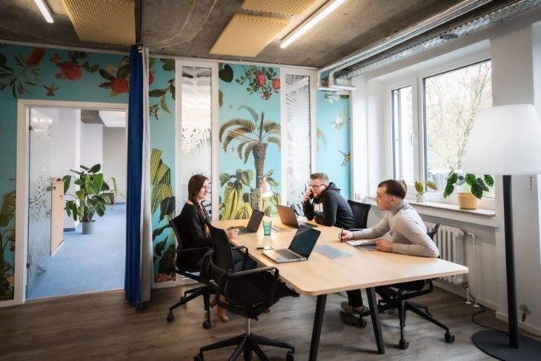 Karibik-Stil im Bochumer Zentrum: Teambüro (8 Pers.), flexibel inkl. NK zimmer