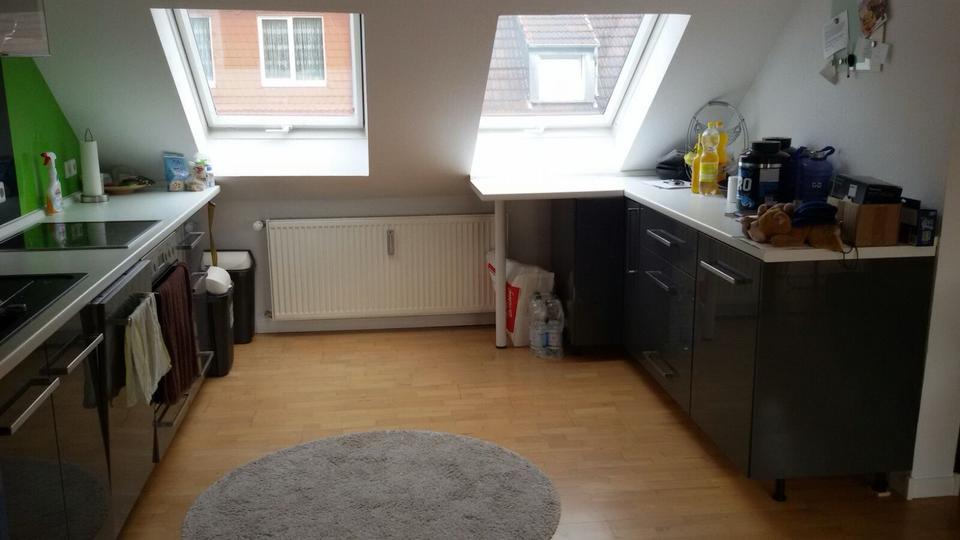 Dachgeschoßwohnung Bochum Günnigfeld - 2.5 Zimmer, 100 m&sup2;, 730&euro; | Angebot:26621352
