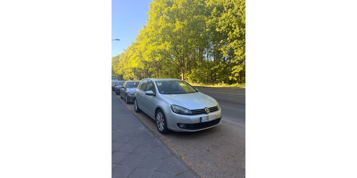 VW Golf 139.000 km 8.200 &euro; Bochum 44809