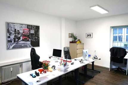 Büro in Ratingen 1.940 € 64 m²