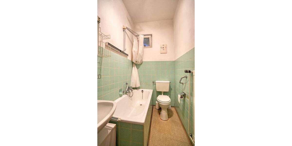 Einfamilienhaus Witten / Stockum Stockum - 7 Zimmer, 154 m&sup2;, 475.000&euro; | Angebot:24042001