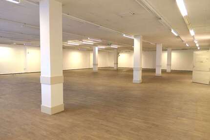 Einzelhandel in Herdecke 3.900 € 411 m²