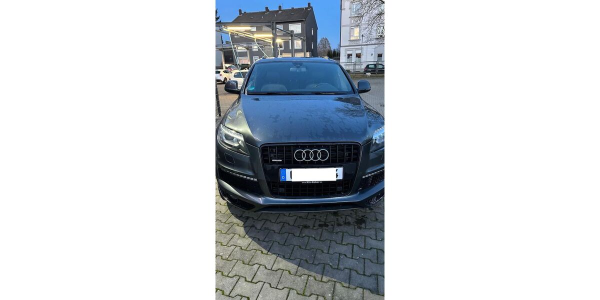 Audi Q7 280.000 km 10.000 &euro; Bochum 44867