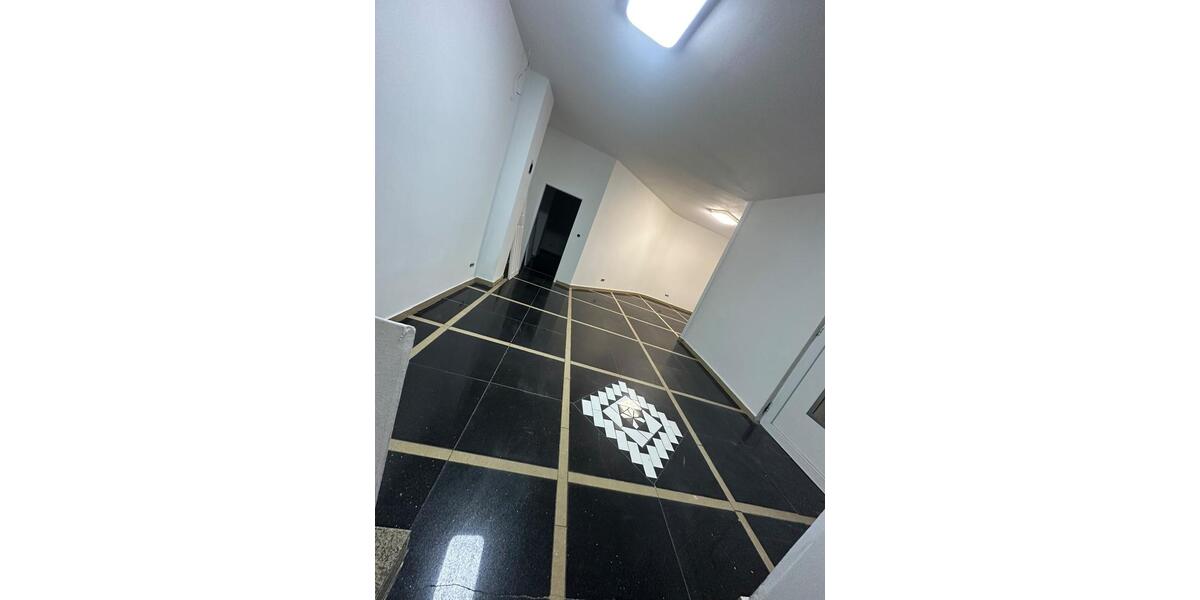 Etagenwohnung Herten - 5 Zimmer, 150 m&sup2;, 1.500&euro; | Angebot:27572266