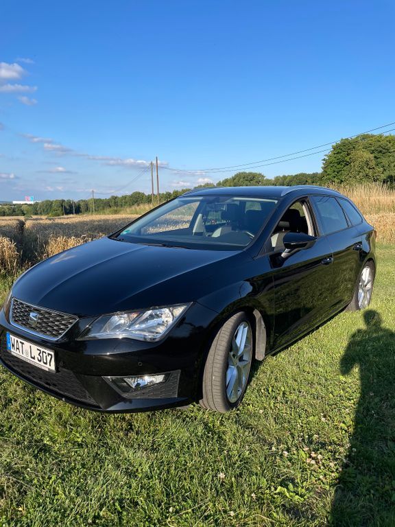 Seat Leon 142.000 km 7.499 € Bochum 44869